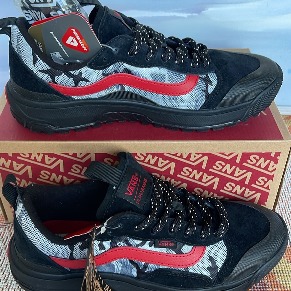 Vans Men’s Ultrarange Exo
Arctic Camo Black
VN0A5KS4BLK
Sneakers - Picture 3 of 16